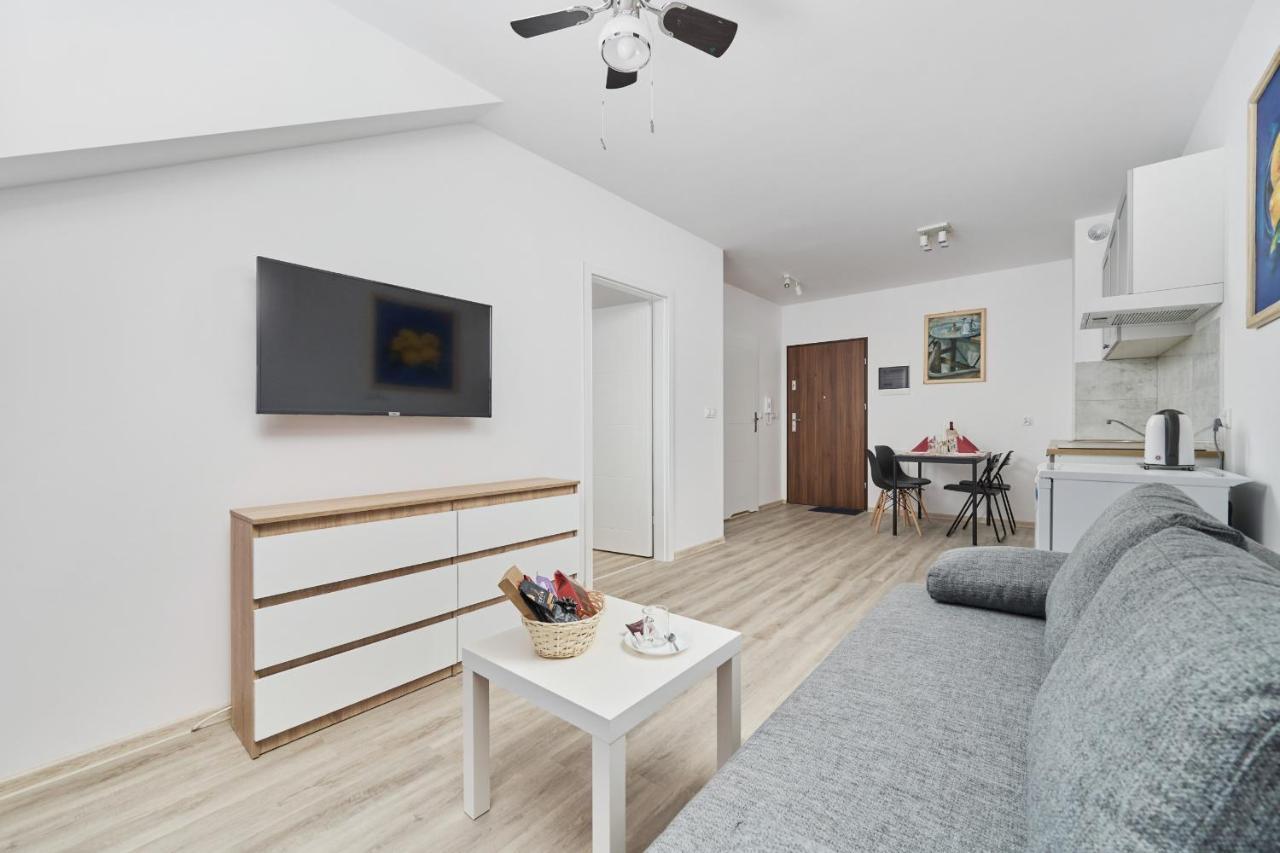 Drabika Apartment Balcony & Private Parking Wroclaw By Noclegi Renters Exteriör bild